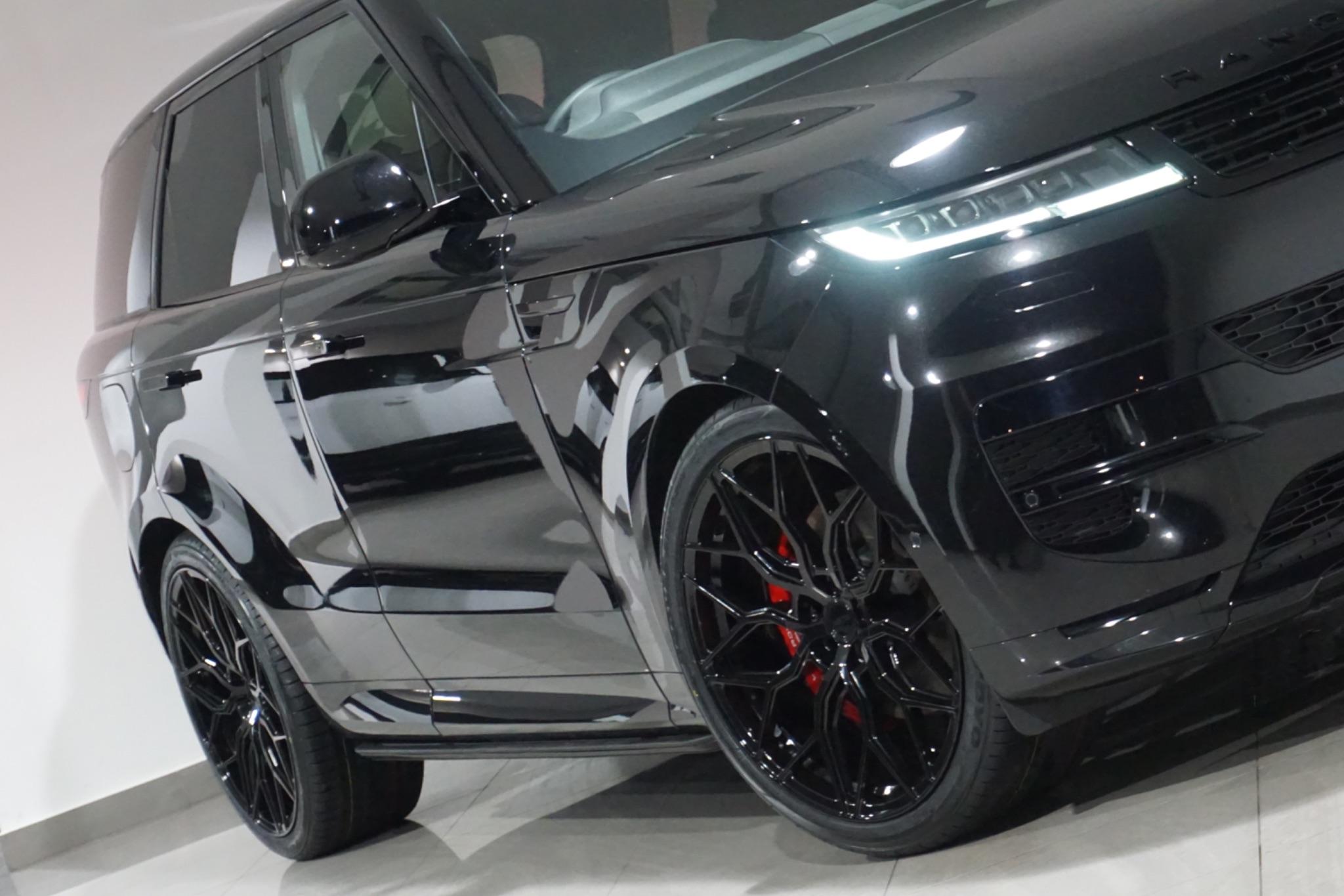Land Rover Range Rover Sport 3.0 D300 MHEV Dynamic SE Auto 4WD Euro 6 (s/s) 5dr